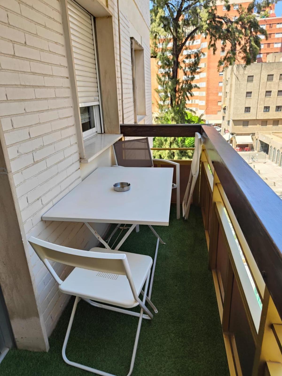 Apartamento Reformado Parking Gratis Santa Justa セビリア エクステリア 写真